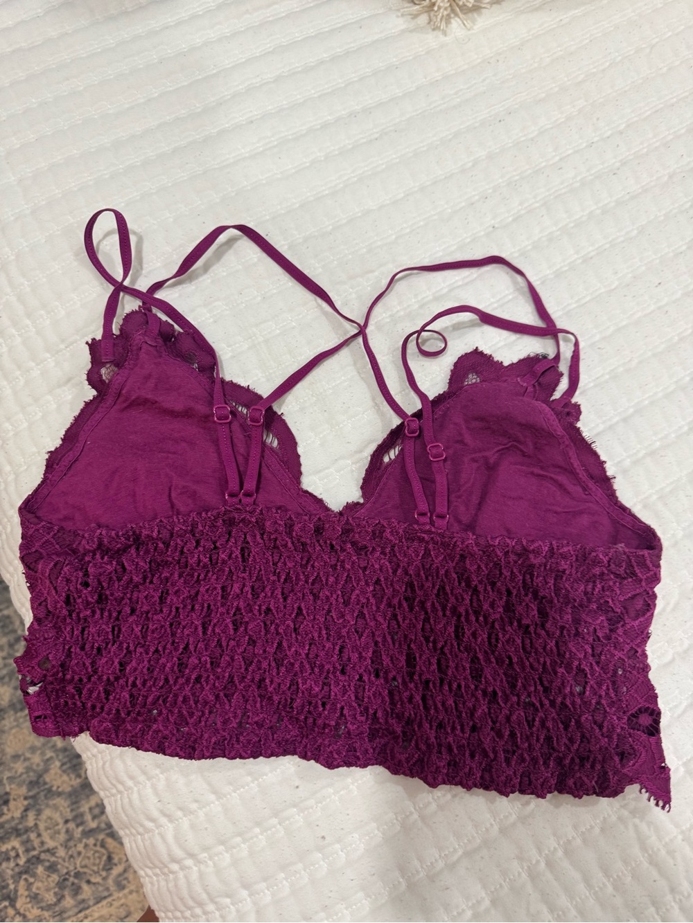 Bralette Lace- Plum adjustable strap’s size L - Picture 3 of 3